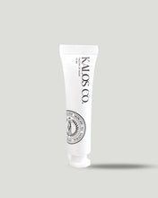 Load image into Gallery viewer, Cosmic Vanilla Tallow Lip Mask