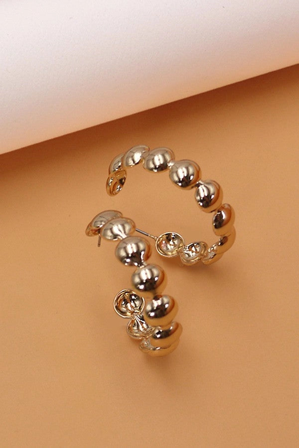 Cosmic Circle Loop Hoops